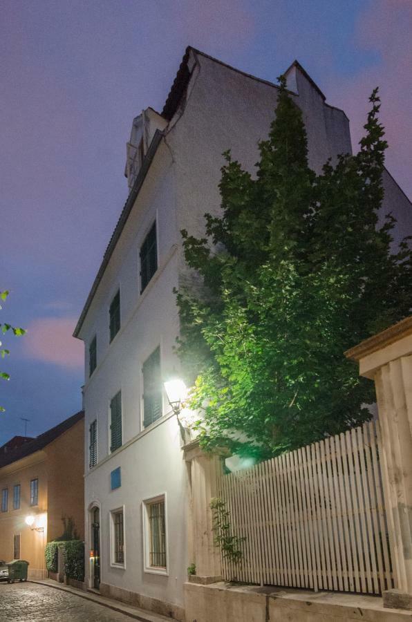 Old Town Tale Apartamento Zagreb Exterior foto